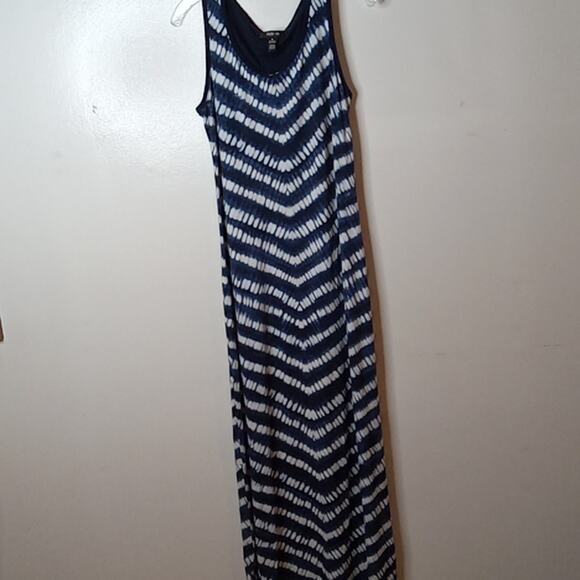 Style & Co. Dresses & Skirts - Style & Co. Women's Blue tie dye Medium Sleeveless Maxi dress. Beachy, Atleisure